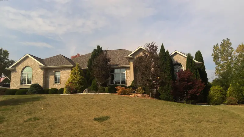 Property photo: 6210 BEAVER CREEK CT