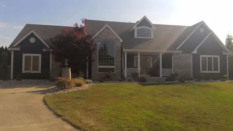 Property photo: 6215 TOLBERT CT