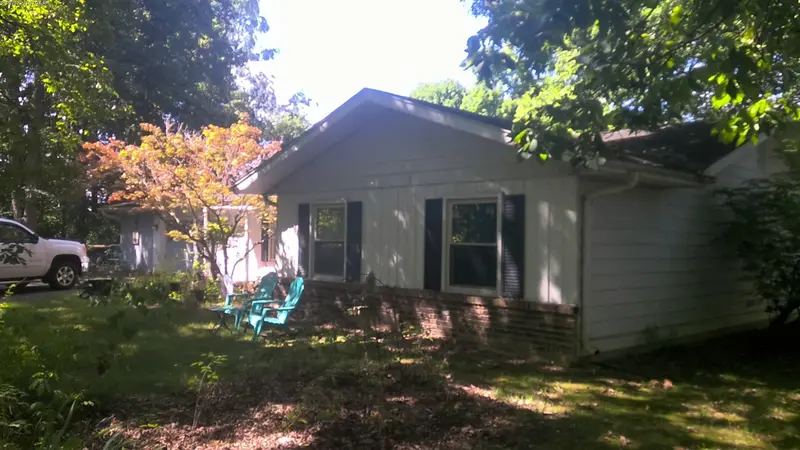 Property photo: 6216 ROSEDALE DR