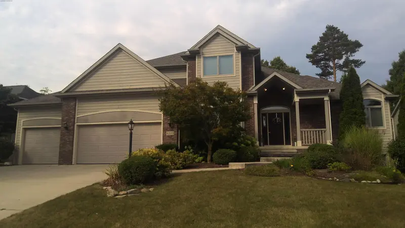 Property photo: 6220 ALMOND BLUFF PASS