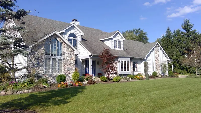 Property photo: 6226 TOLBERT CT