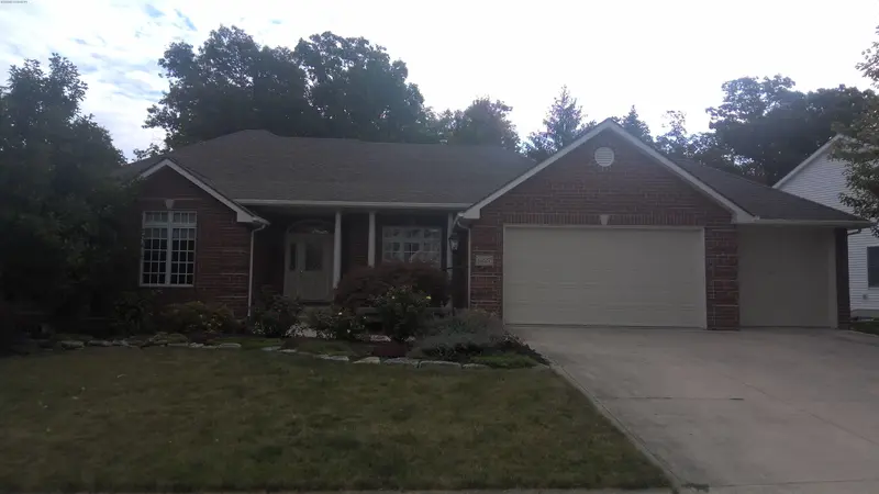 Property photo: 6227 ALMOND BLUFF PASS