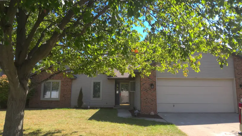 Property photo: 6319 SHADOW RIDGE RUN