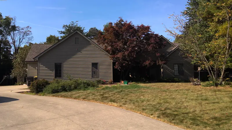 Property photo: 6326 DIRWOOD CT