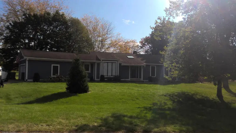 Property photo: 6331 ORCHARD LAKE DR