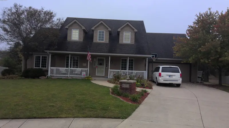 Property photo: 6333 SOUTHAMPTON CT