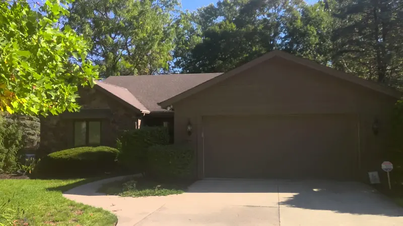 Property photo: 6404 E CANAL POINTE LN