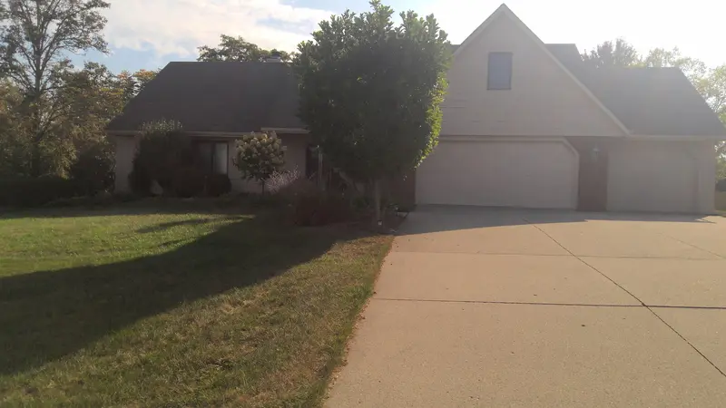 Property photo: 6417 SHEFFIELD CV