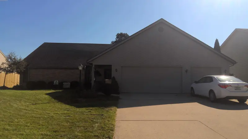 Property photo: 6427 SPY GLASS RUN