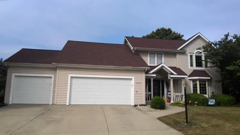 Property photo: 6444 EAGLE CREEK DR