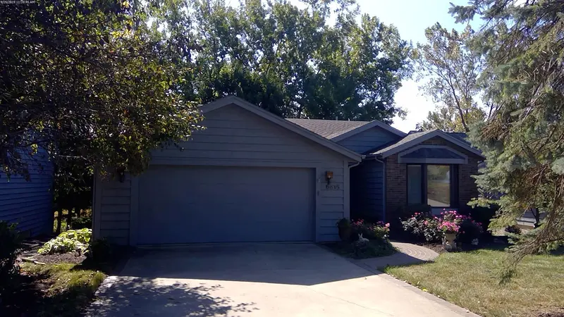 Property photo: 6615 W CANAL POINTE LN