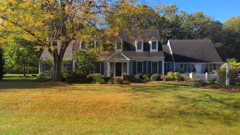 Property photo: 6621 POST RD