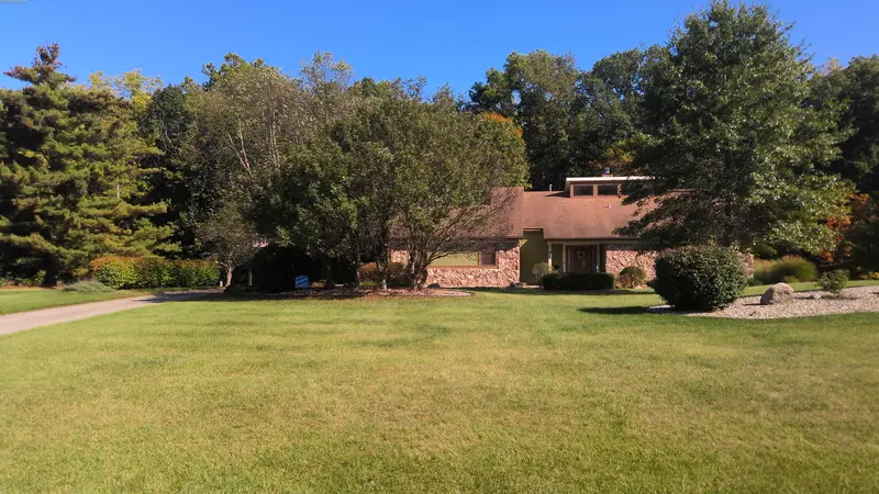 Property photo: 6630 POST RD