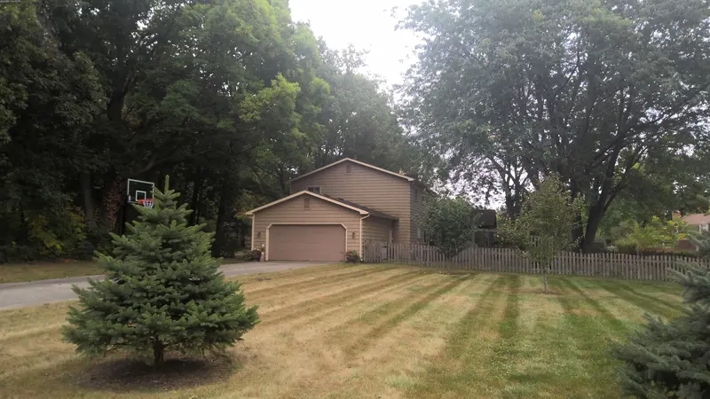 Property photo: 6708 WOODBRIDGE DR