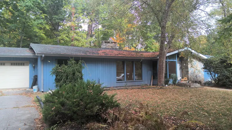 Property photo: 6726 MOHICAN TRL