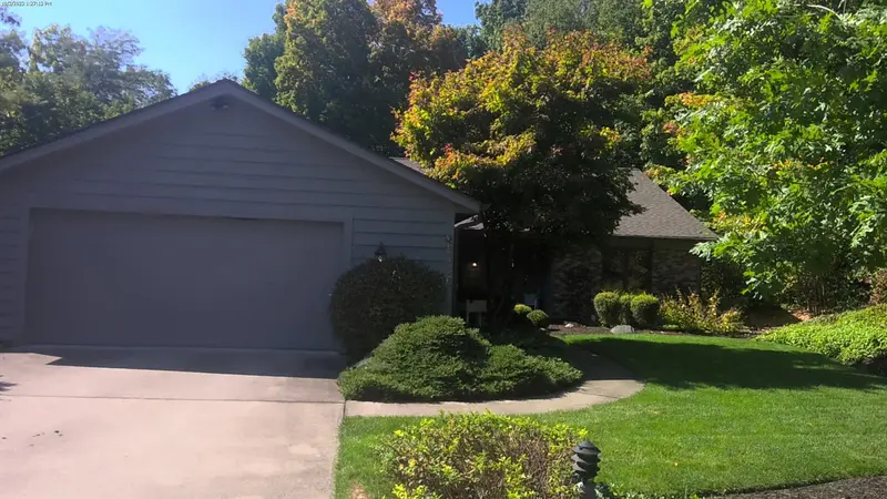 Property photo: 6736 W CANAL POINTE LN