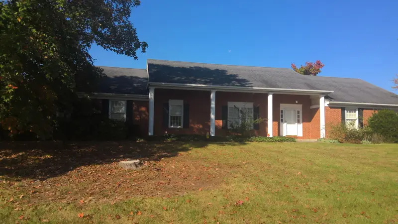 Property photo: 6922 SWEETBRIER DR