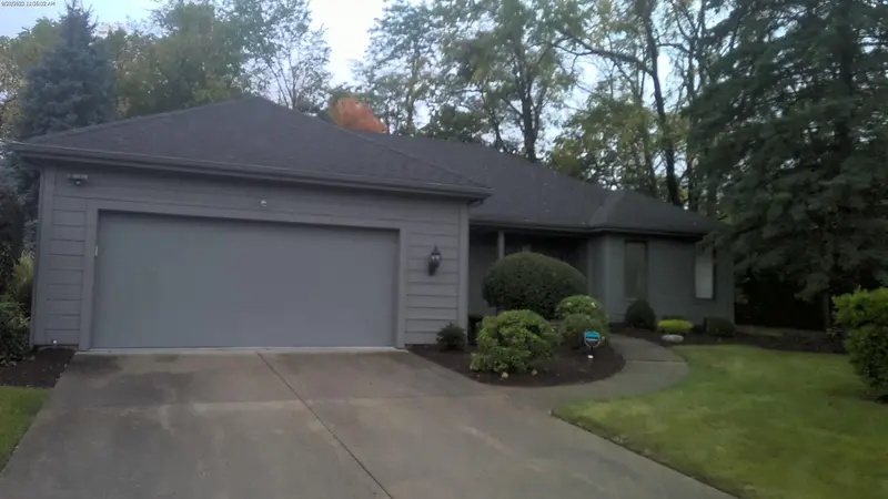 Property photo: 7010 SWEET GUM CT