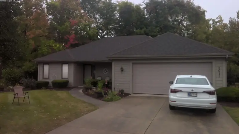 Property photo: 7011 HEDGE APPLE CT