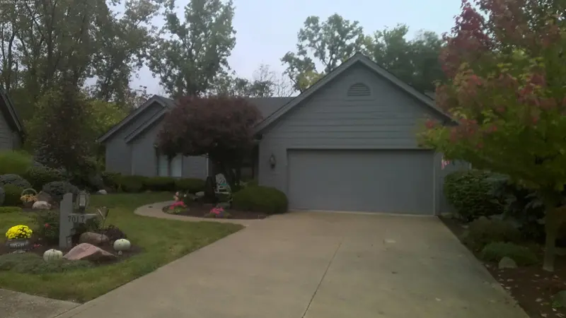 Property photo: 7017 SWEET GUM CT