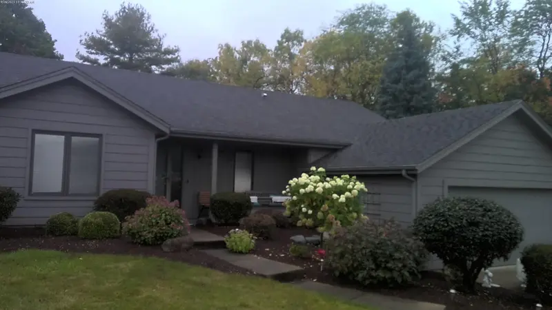 Property photo: 7018 SWEET GUM CT