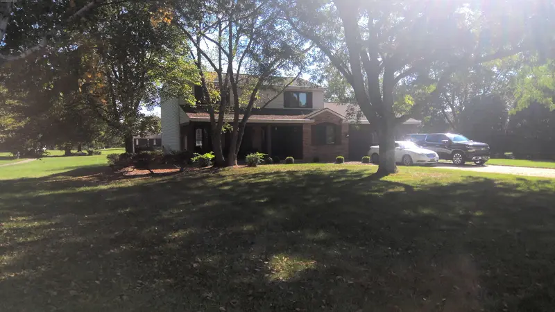 Property photo: 7027 SWEETBRIER DR