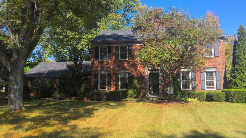 Property photo: 7117 SWEETBRIER DR