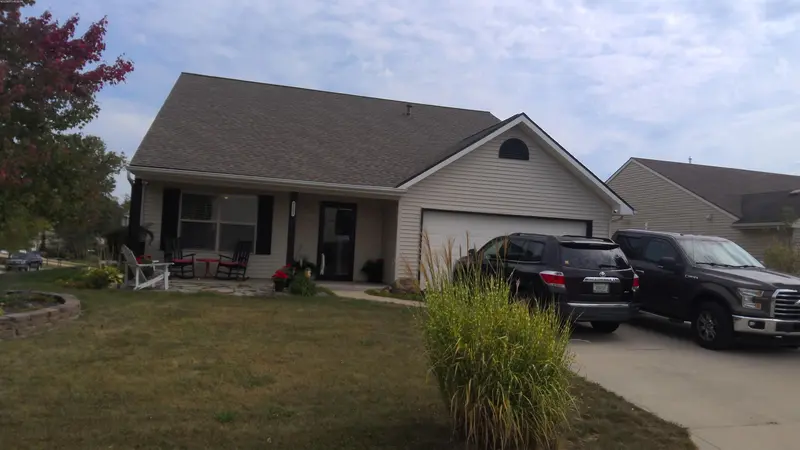 Property photo: 7203 ROB ROY RD