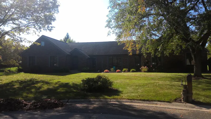 Property photo: 7220 BEECHHURST CT