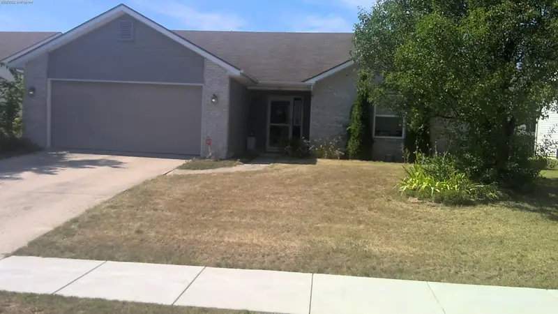 Property photo: 7226 ROYAL TROON CT