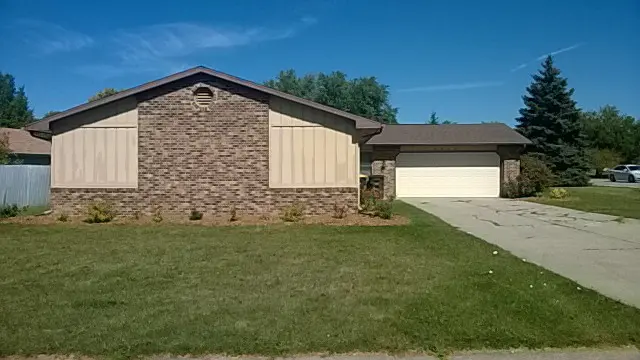 Property photo: 8616 BREAKWATER DR