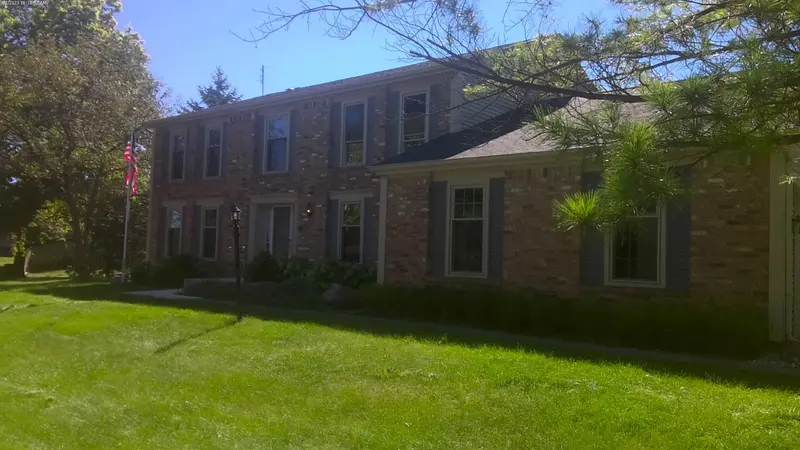 Property photo: 8703 WOODSTREAM DR