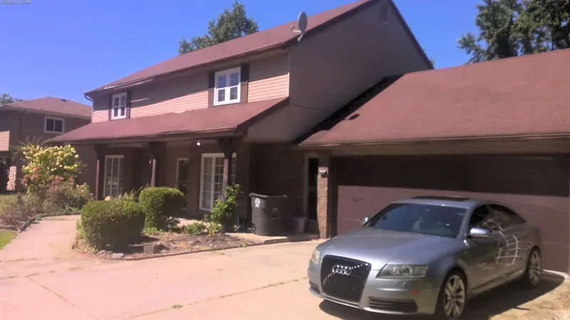 Property photo: 8708 WOODSTREAM DR