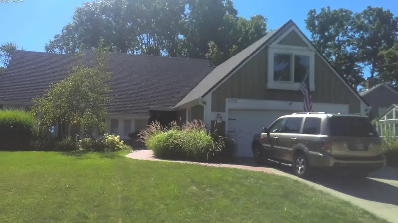 Property photo: 8733 WOODSTREAM DR