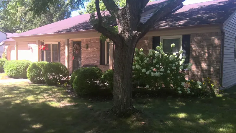 Property photo: 8804 WOODSTREAM DR