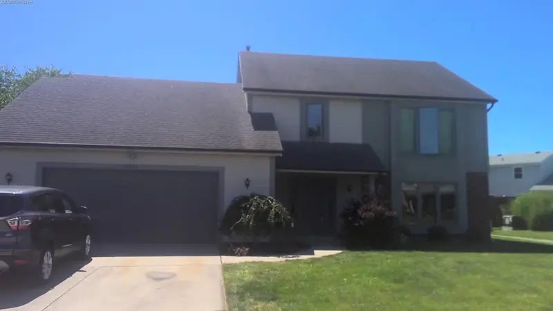 Property photo: 8901 BREAKWATER DR