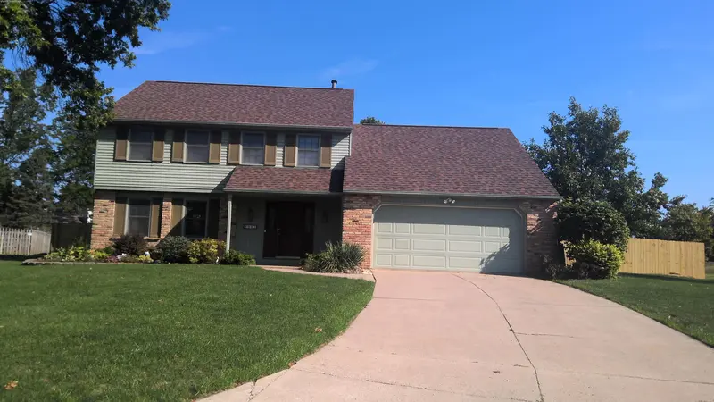 Property photo: 9002 SEA WIND PL