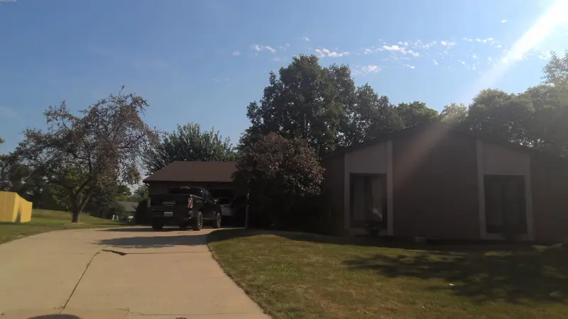 Property photo: 9005 SEA WIND PL