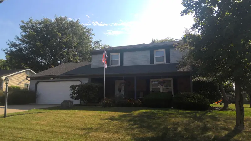 Property photo: 9023 SEA WIND PL