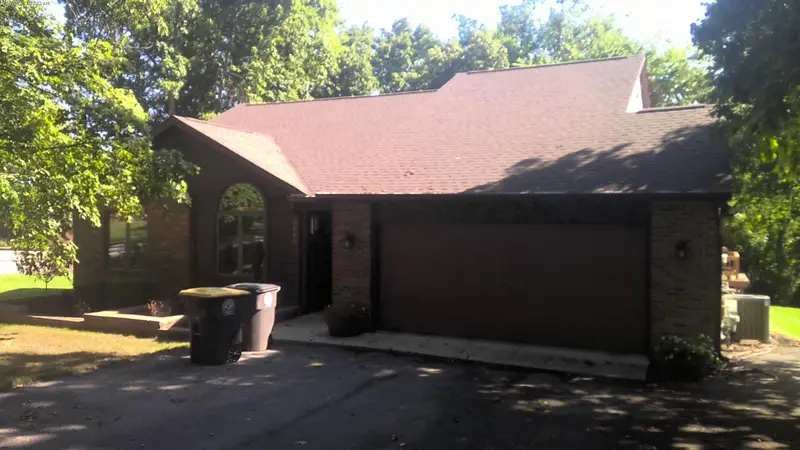 Property photo: 9203 BARBARA LN