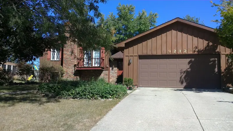 Property photo: 9212 SOARING HILL PL