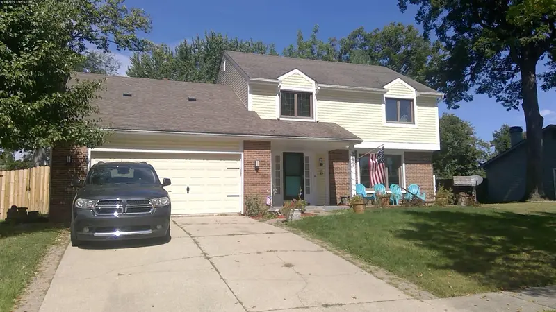 Property photo: 9222 SEA WIND PL