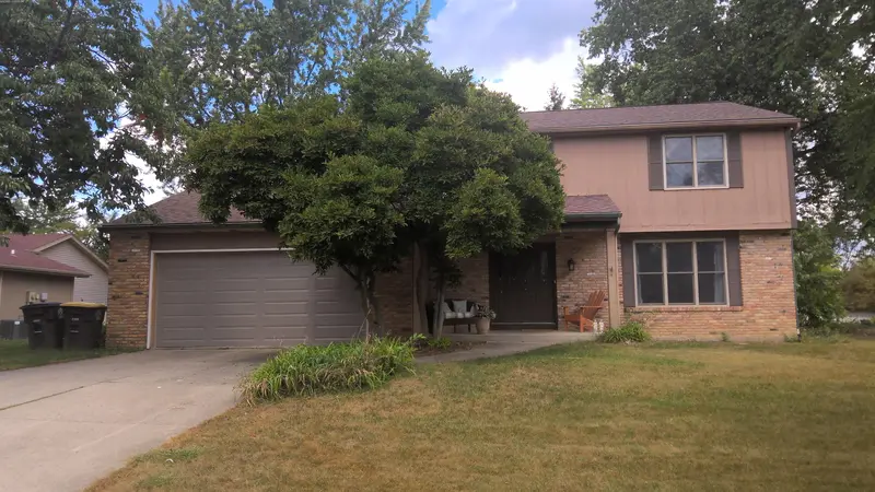 Property photo: 9230 THUNDER HILL PL