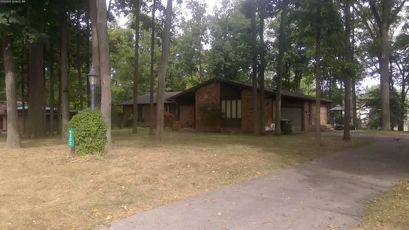 Property photo: 9302 SARATOGA RD