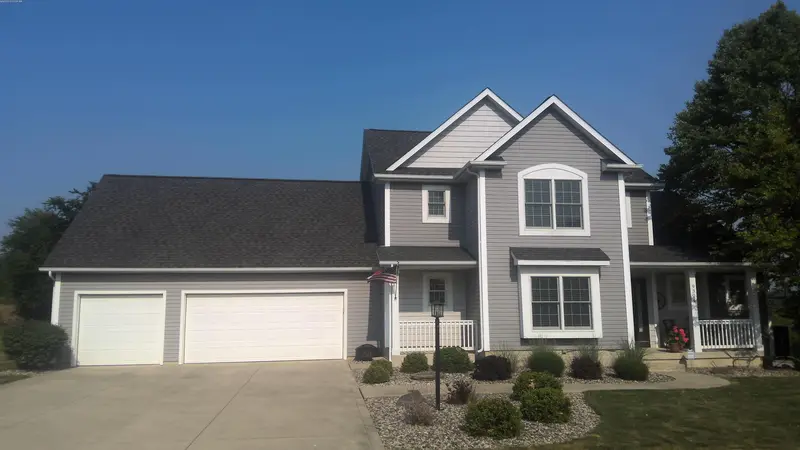 Property photo: 9304 TWIN LEAF CT