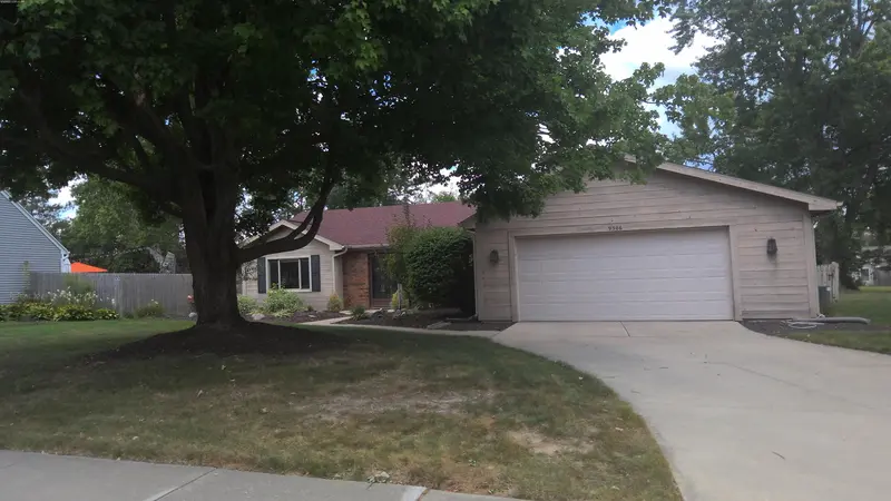 Property photo: 9306 THUNDER HILL PL