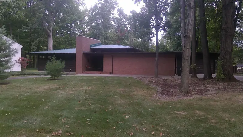 Property photo: 9312 SARATOGA RD