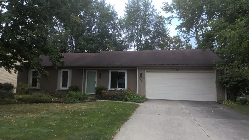 Property photo: 9319 CRYSTAL SPRING DR