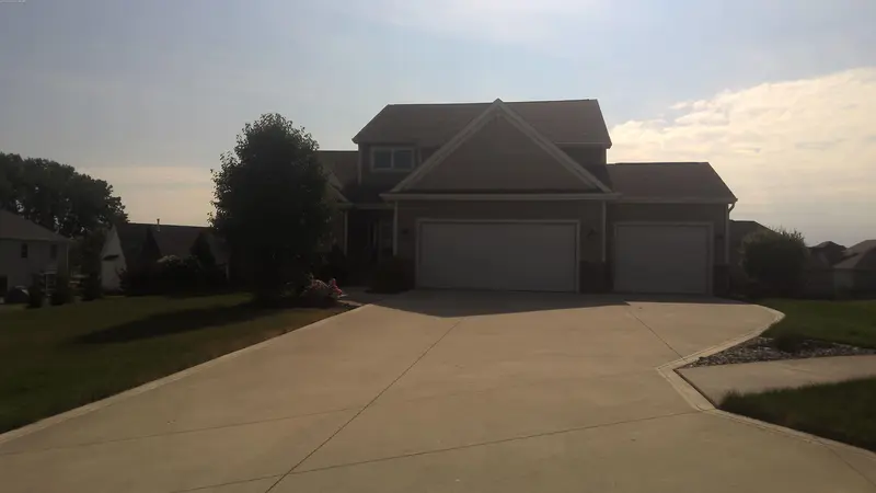 Property photo: 9319 TWIN LEAF CT