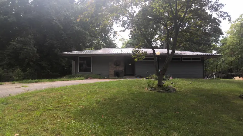 Property photo: 9325 SARATOGA RD